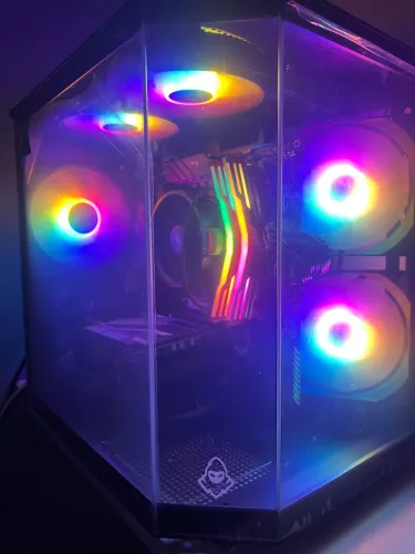 Pc gamer ryzen 7 5700x + Rtx 4060