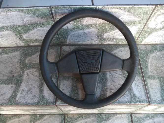 Volante Kadett GS