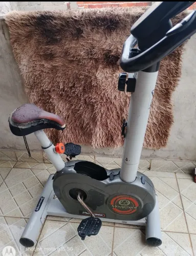 Bicicleta movement 