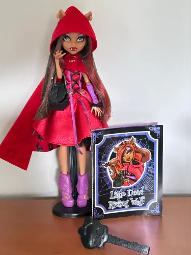 Monster high clawdeem scary tales (scary ever after, little dead riding wolf)