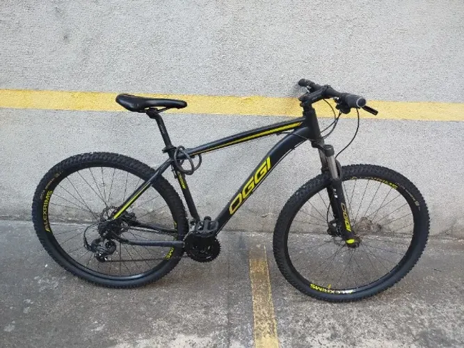 Bicicleta Oggi Hacker Sport Aro 29