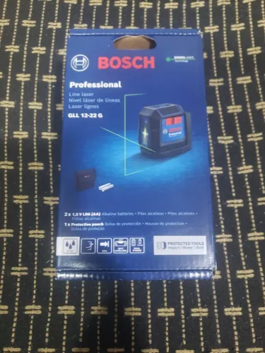 Bosch Nível a Laser Verde GLL 12-22 G 12m com Suporte Giratório acoplado | LACRADO