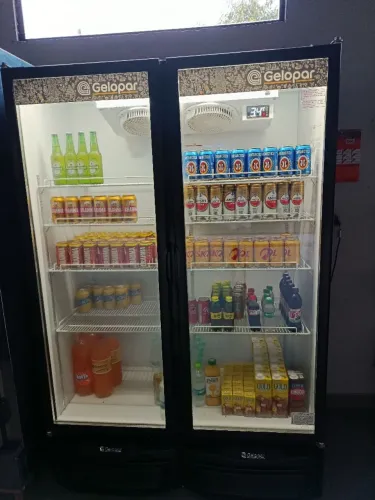 Vendo expositor de bebidas