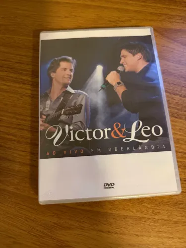 DVD lacrado Victor & Léo