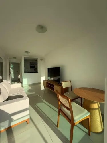 UNIQUE HOME SERVICE MOBILIADO - 1 QUARTO - CLIMATIZADO