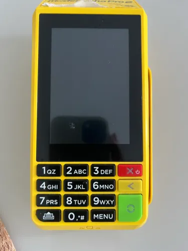 Vendo maquininha d cartão da Pagbank , funciona com wifi e chip que já possue nela !