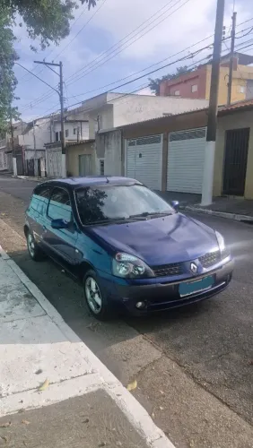 Renault Clio Authentique 1.0/1.0 Hi-power 16V 3P 2005