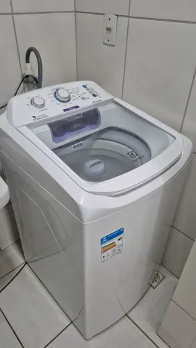 Máquina de lavar Electrolux 10,5kg - 220V