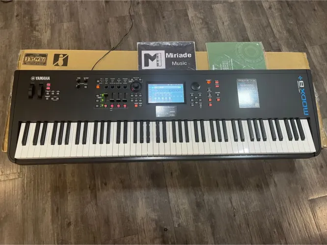 Yamaha Modx 8+ 