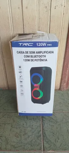 Caixa de som amplificada