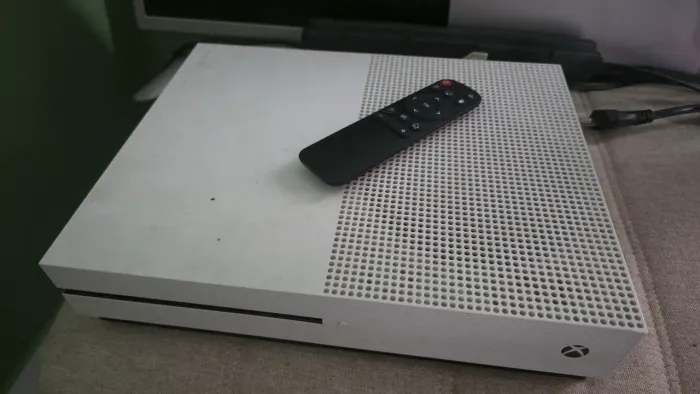 Vendo xbox hoje 800,00