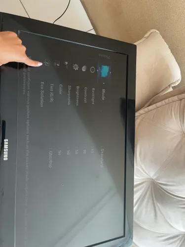 Vende se tv