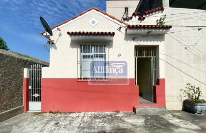 Casa com 2 dormitórios à venda, 70 m² por R$ 430.000,00 - Fonseca - Niterói/RJ