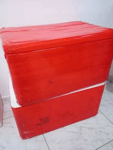 Isopor de 80 litros são duas caixa por 70