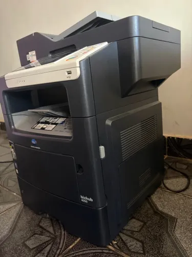 KONICA MINOLTA BIZHUB 4050 !