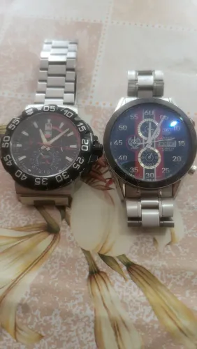 Dois relógios TAG heuer com cronógrafo