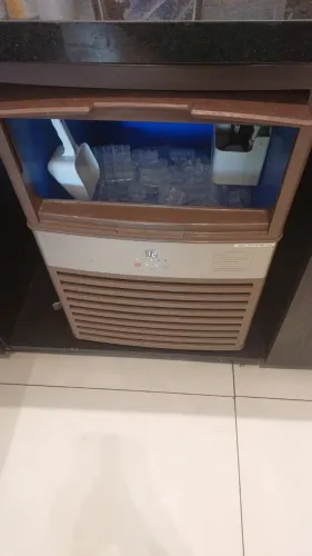 Máquina de gelo - Até 58kg/dia