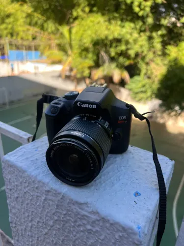 Canon EOS Rebel T7 - Estado de Nova | Kit Completo