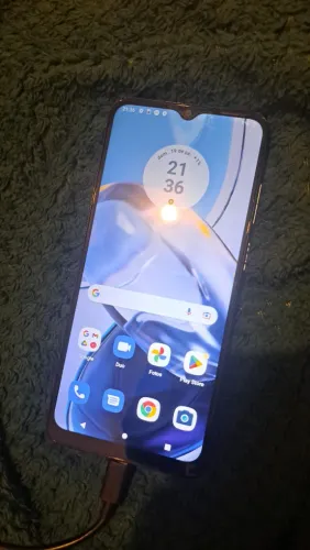 CELULAR MOTOROLA E22, 128GB
