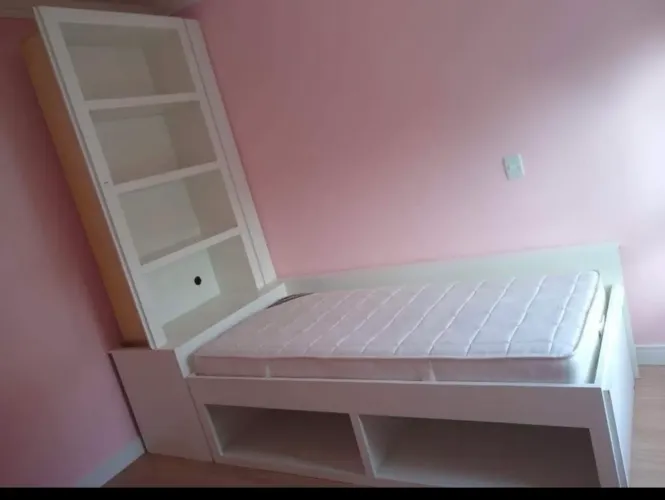 Cama com armário e colchão Ornare