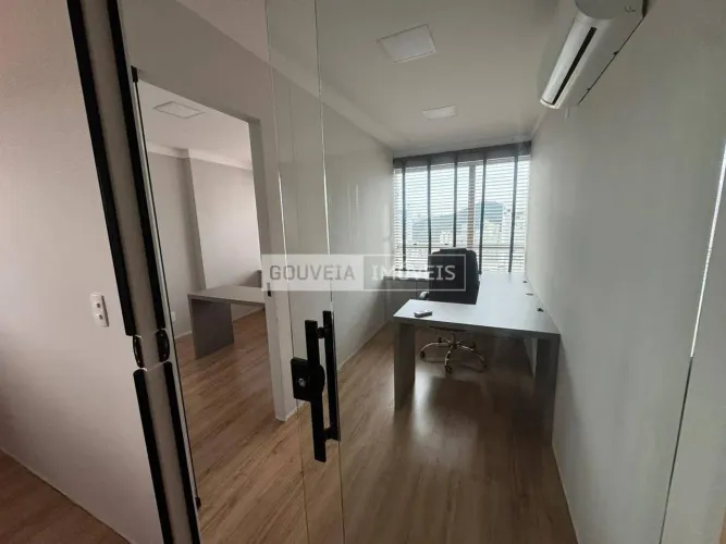 Sala com 43,13M², Aluguel de R$6.188 + Taxas - Pioneiros, Balneário Camboriú (Sc)