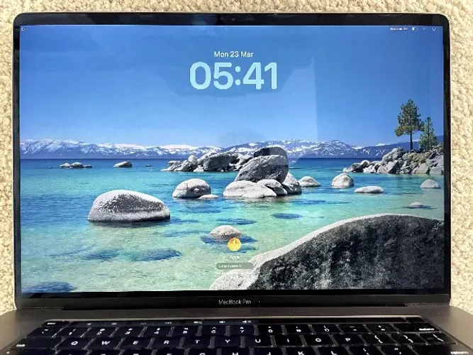 Tela Macbook Pro 16 ano 2019 A2141 - Original Semi Nova