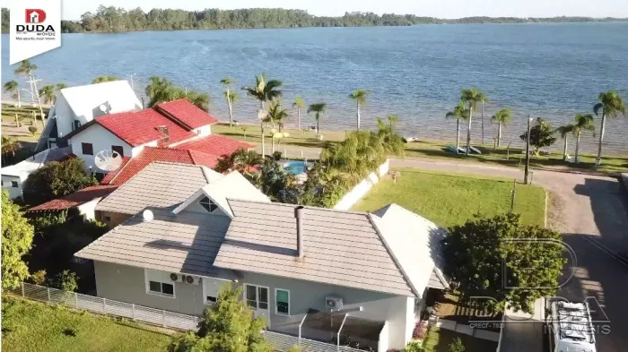 Casa Vila Suiça
