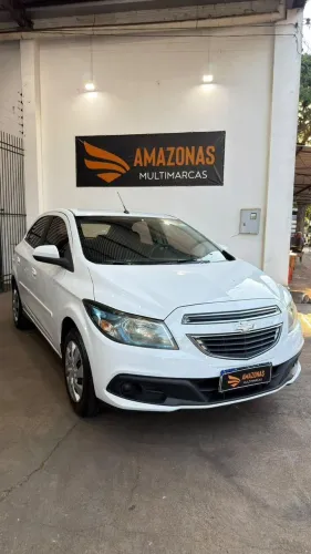 Chevrolet Onix Hatch LT 1.4 8V Flex Mec. 4P 2013