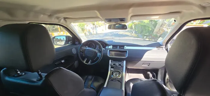 Land Rover Range Rover Evoque Pure Tech 2.0 Aut. 5P 2013