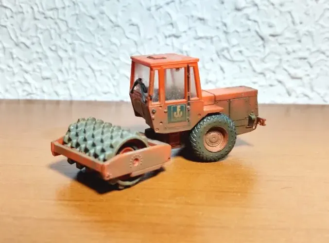 Miniatura de rolo compactador 1/87 HO