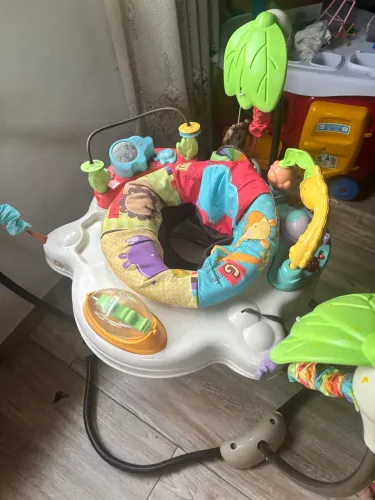 Jumper infantil Fisherprice e cercado Kiddo
