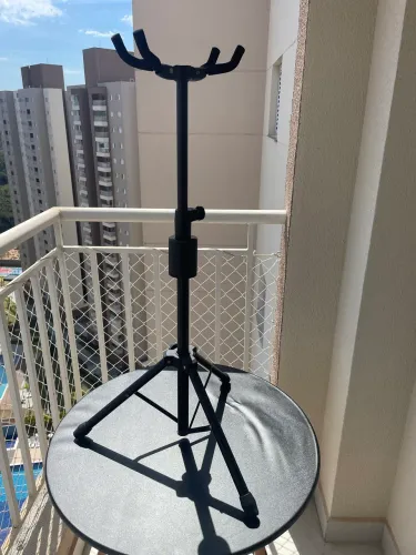 Estante de chão 2 guitarras
