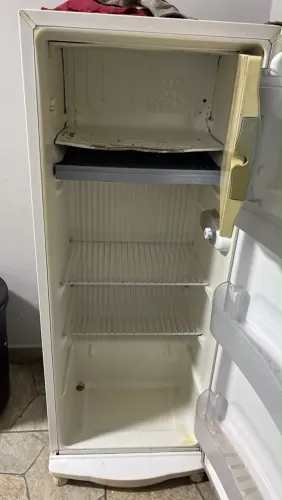 Geladeira cônsul