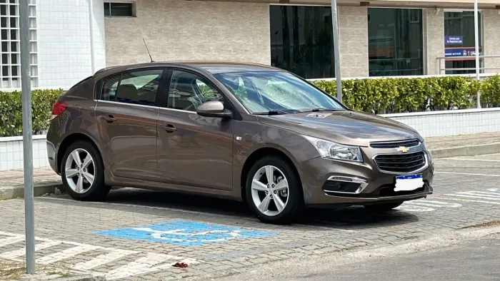 Chevrolet Cruze HB Sport LT 1.8 16V Flexp. 5P AUT 2015