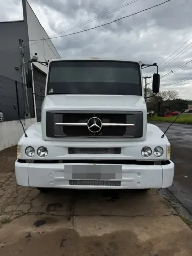 MERCEDES BENZ 1620