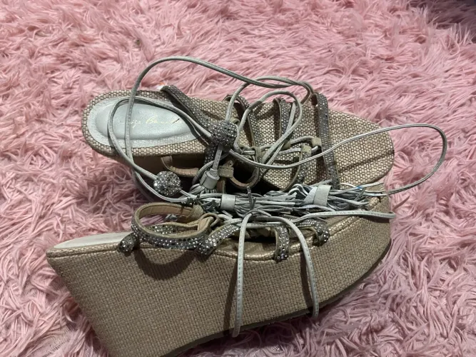 Sapatos