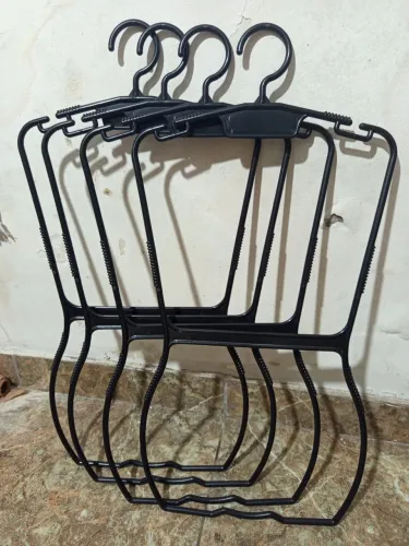 5 cabides silhueta adulto