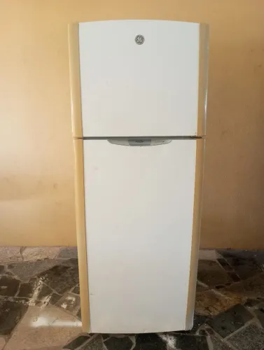 Geladeira Duplex GE Frostfree - 410 litros 