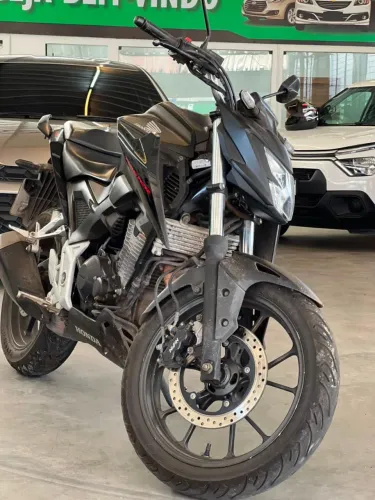 CB 300