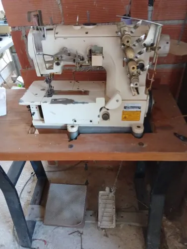 Vendo máquina Galoneira