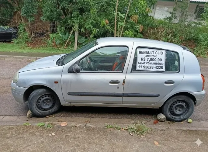 Renault Clio RL / Yahoo/ Authent. 1.0 8V 5P 2000