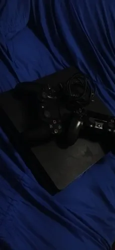 Ps4 slim 1 tera funcionando perfeitamente LEIA A DESCRIÇÃO