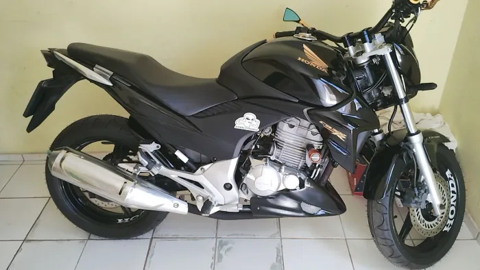 CB 300 r