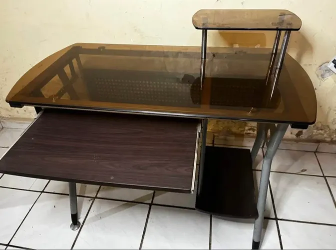 Mesa de computador/escritorio