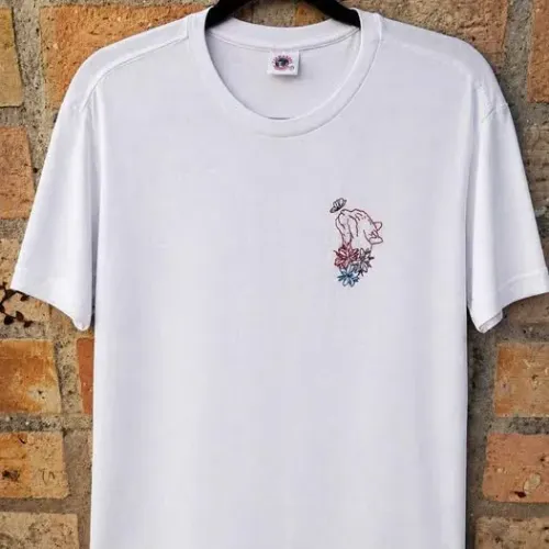 (entrega gratuita via olx) camiseta bordada gato gatinho