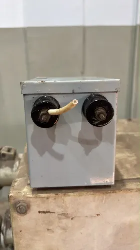 Transformadores 9000 volts