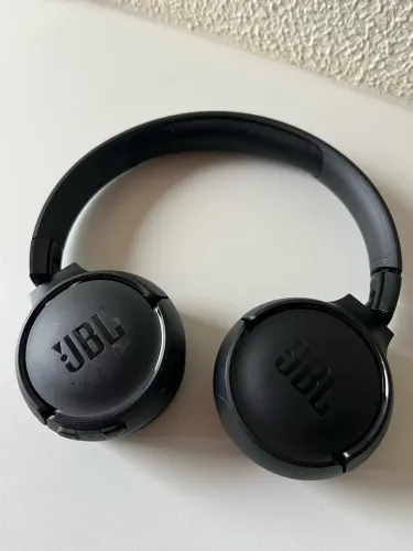 Fone de ouvido JBL