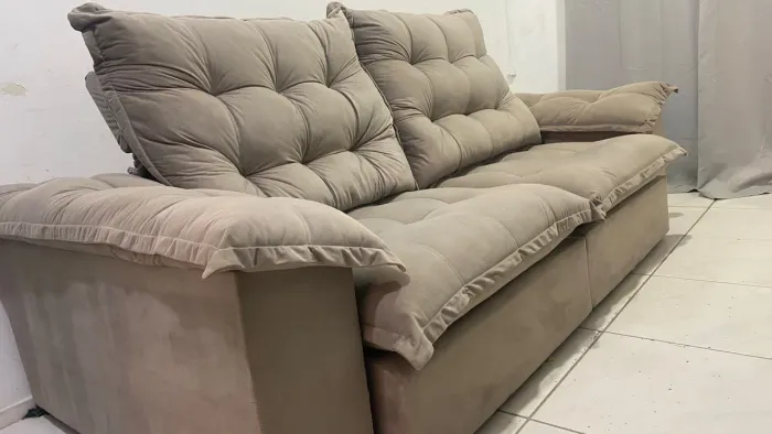 SOFÁ RETRÁTIL E RECLINÁVEL