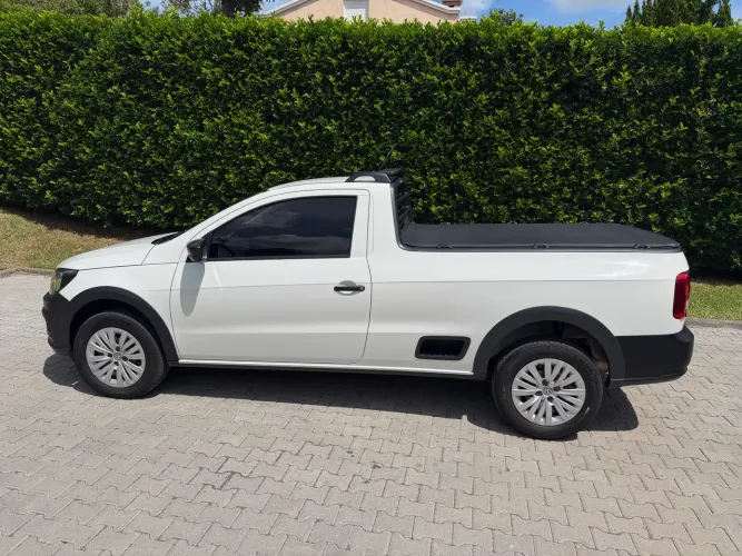 Volkswagen Saveiro Robust 1.6 Total Flex 8V 2023