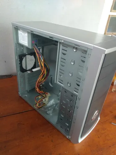 Gabinete para Desktop